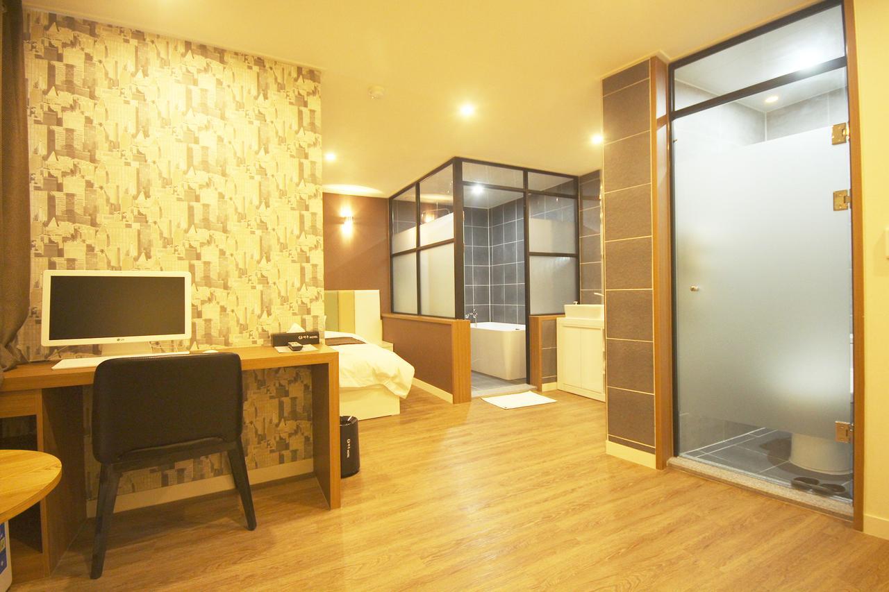 Haru Hotel Gimhae Exterior foto