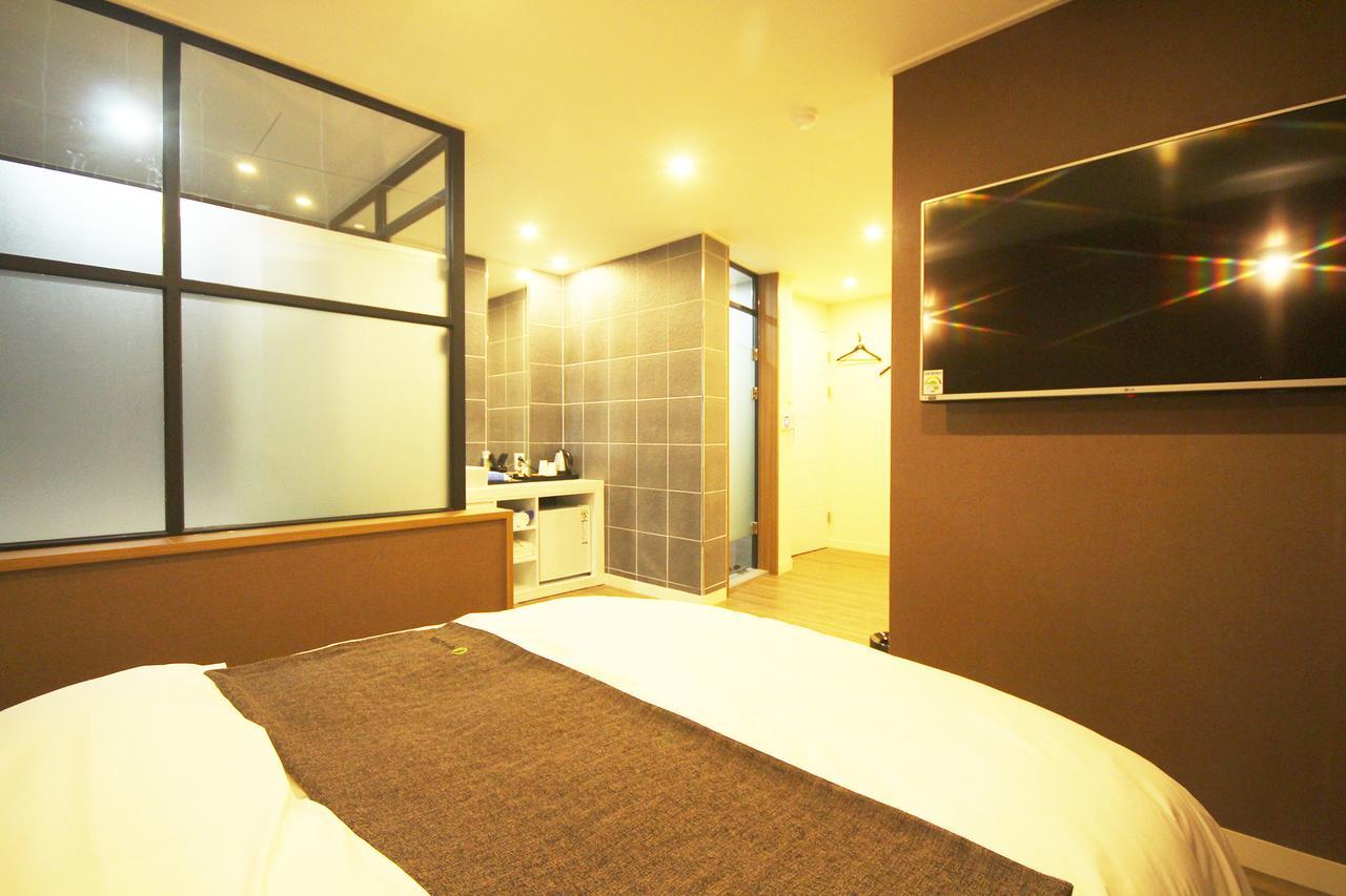 Haru Hotel Gimhae Exterior foto